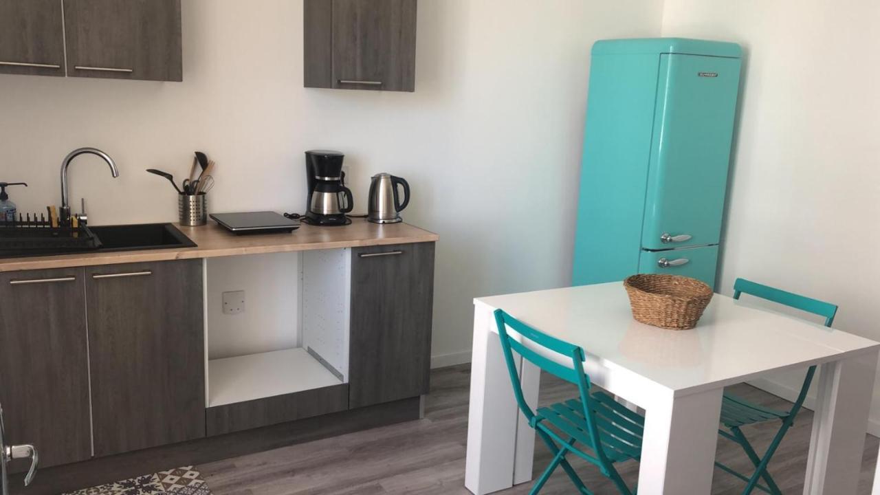Appartement 2 à 4 personnes vue mer à Santec au pied de la plage du Dossen vue mer Exterior foto