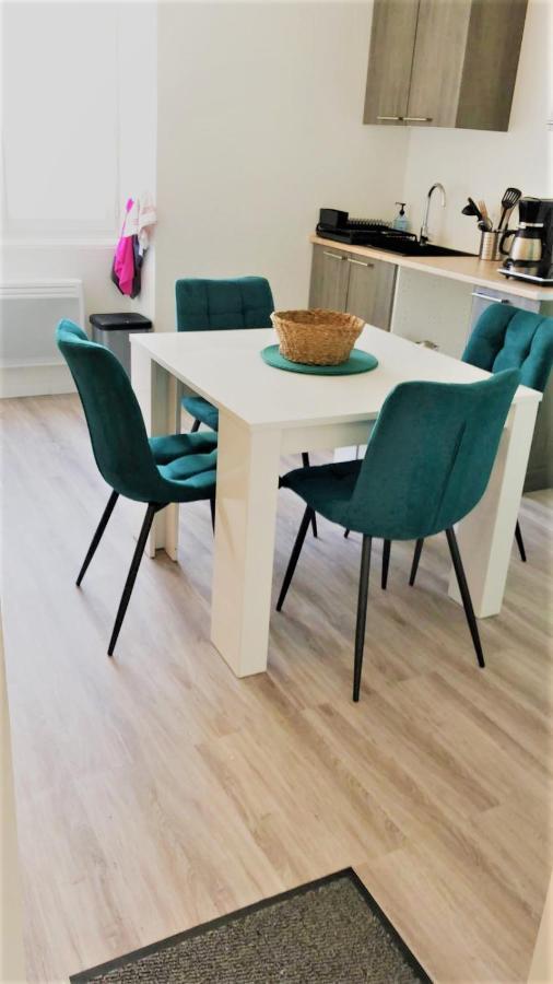 Appartement 2 à 4 personnes vue mer à Santec au pied de la plage du Dossen vue mer Exterior foto